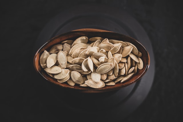 Pumpkin seeds provides zinc