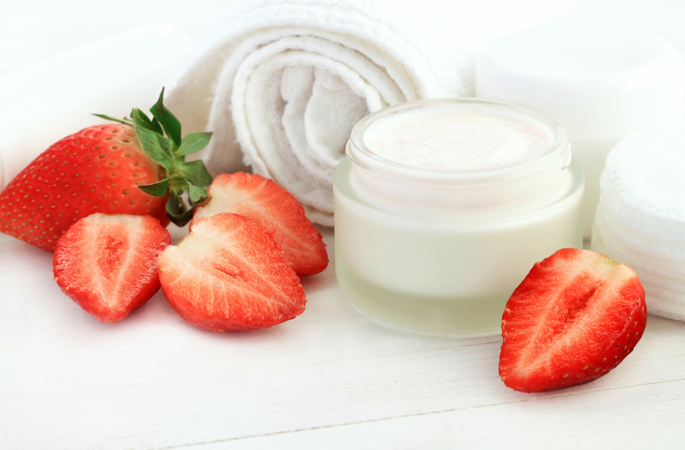 Strawberry Face Mask 