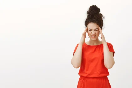 headache that comes and goes