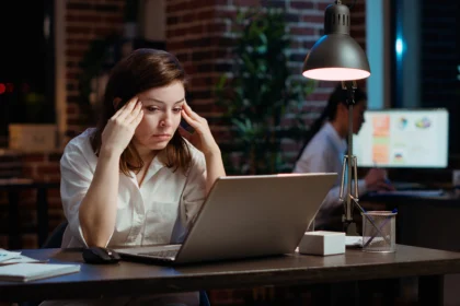 IT professional headaches causes