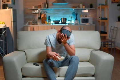 headaches after binge watching