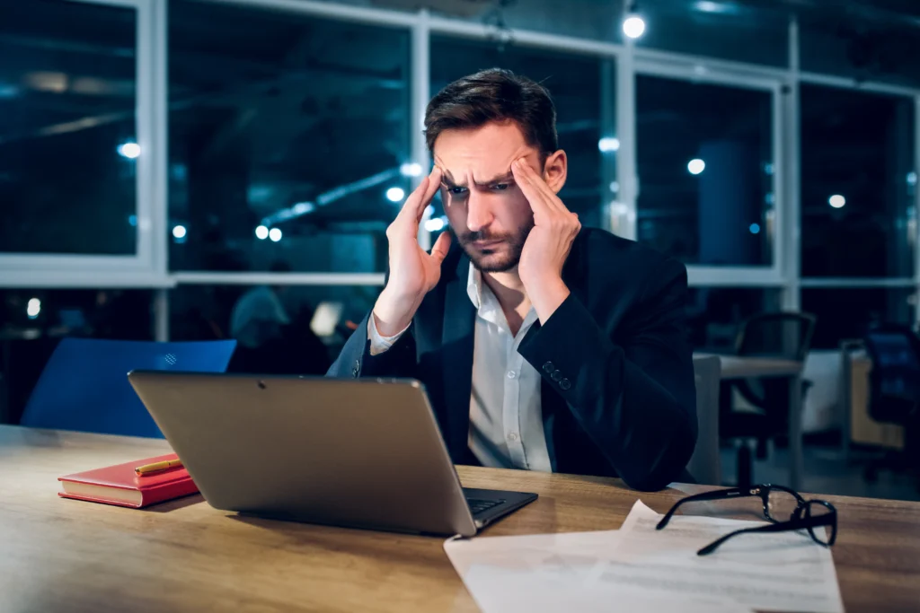 headache after night shift-IT professional headaches causes
