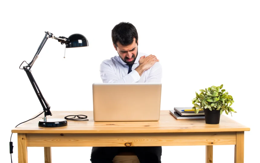 shoulder pain from sitting all day