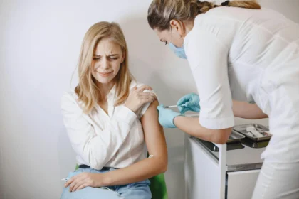Shoulder pain after vaccination