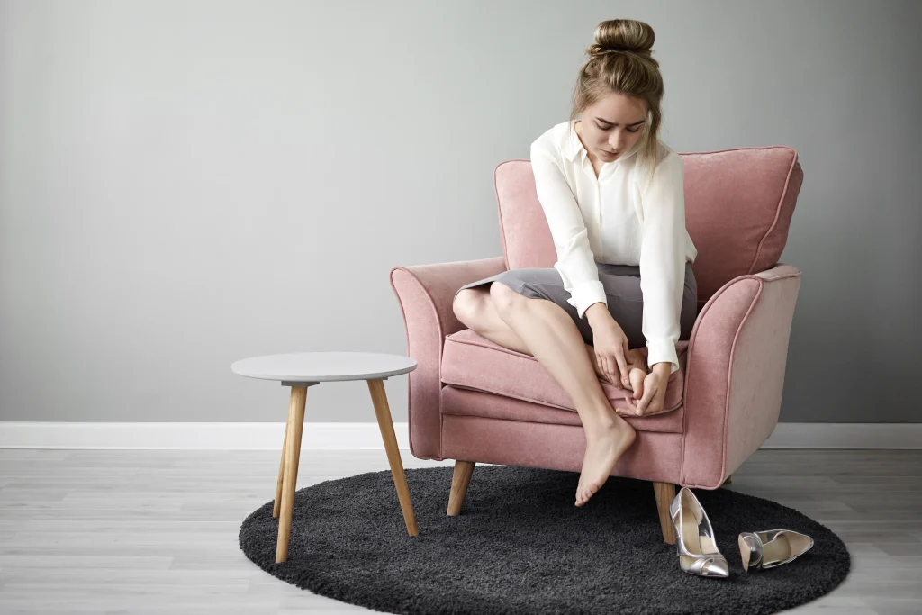 ankle pain from high heels